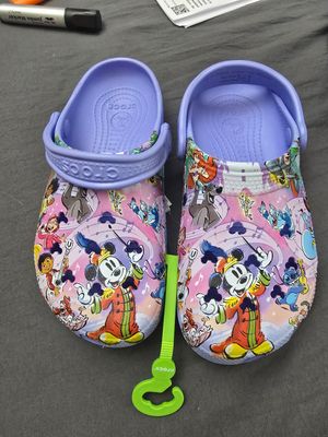 Disney 100 Years Special Moments Crocs M5/W7
