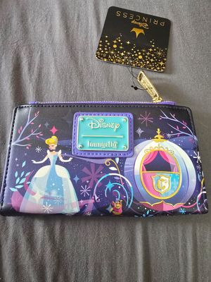 Cinderella Castle &amp; Carriage Flap Wallet