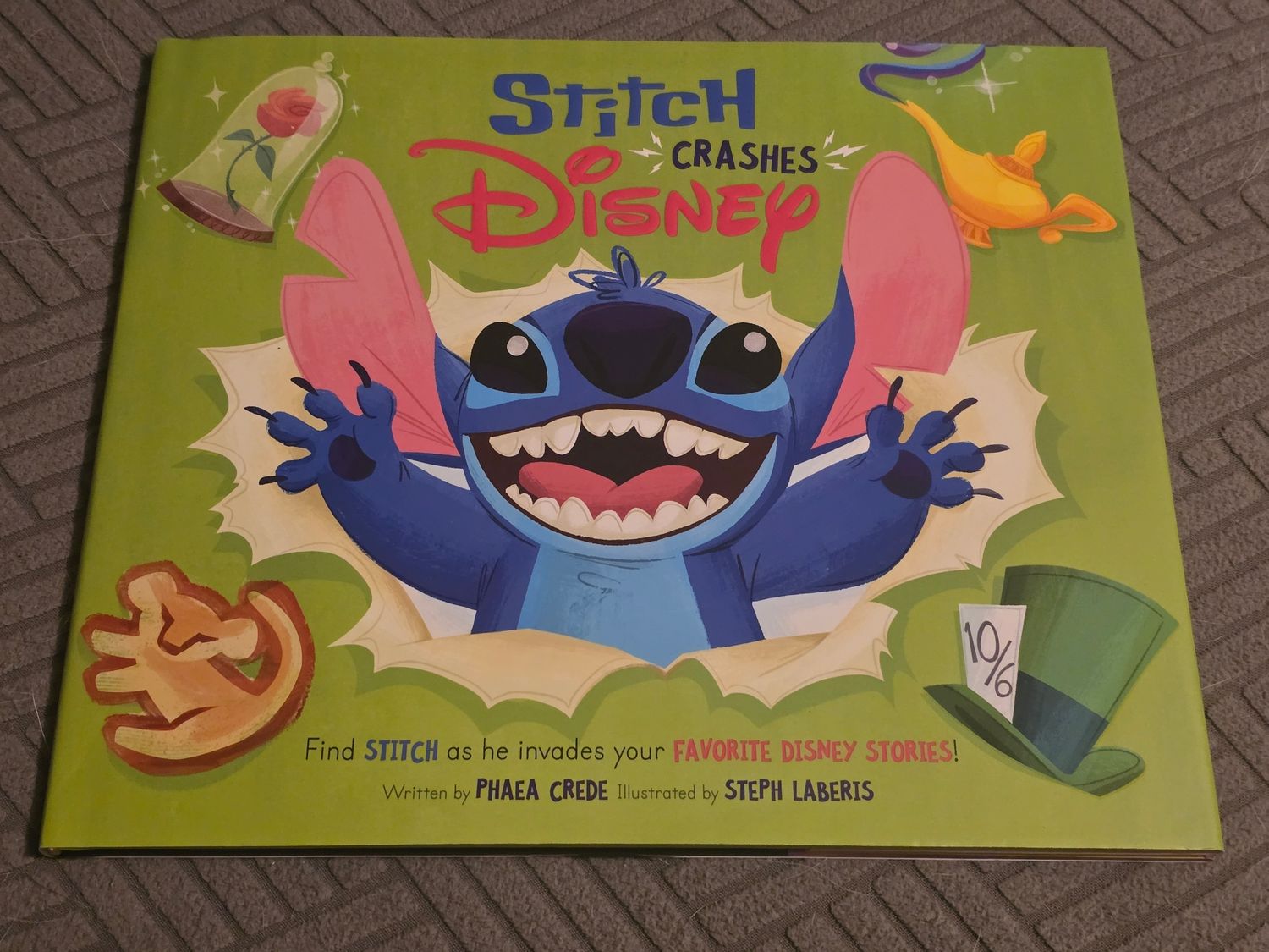 Stitch Crashes Disney storybook