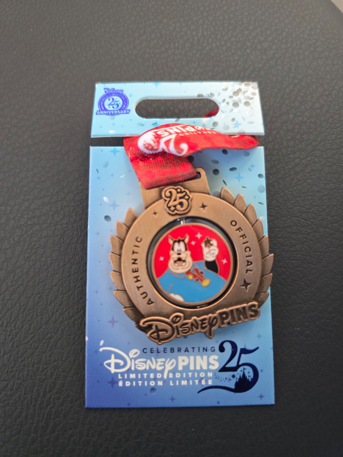 Disney Pins Medal Pete pin