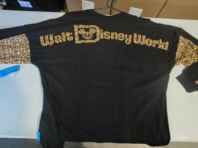 Walt Disney World Animal Print Spirit Jersey medium
