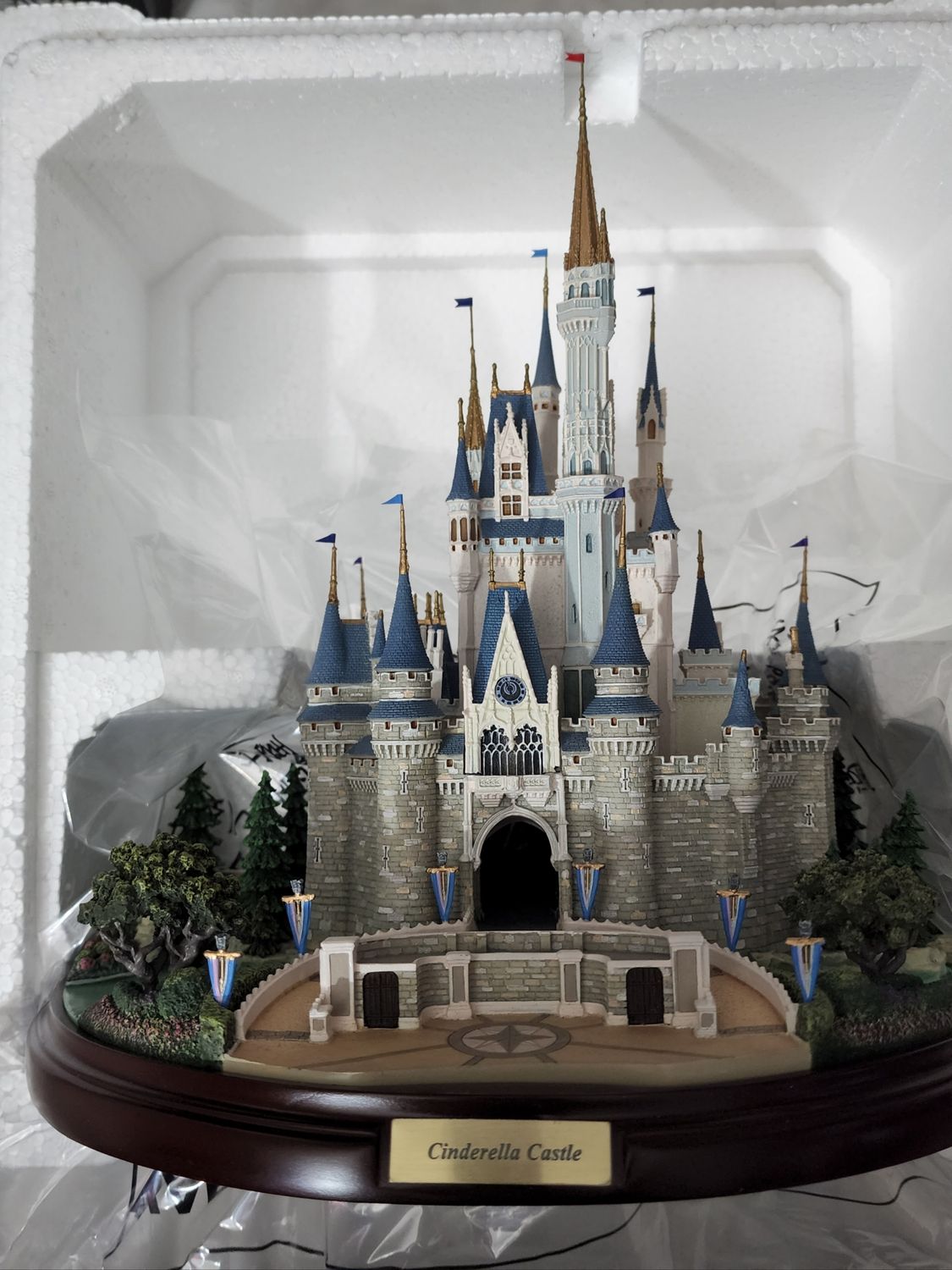Olszewski Cinderella Castle light up miniature model