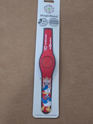 Walt Disney World Passholder magicband 2020 Donald Duck 