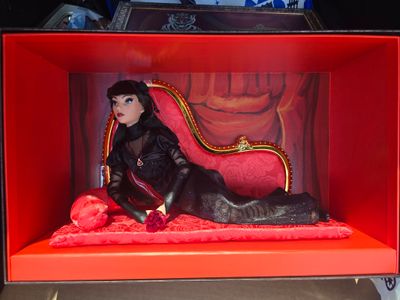 Haunted Mansion Werecat Lady limited edition doll
