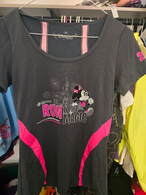 Disneyland Paris Run to the Magic Minnie Mouse T-Shirt M Black/Pink 2011