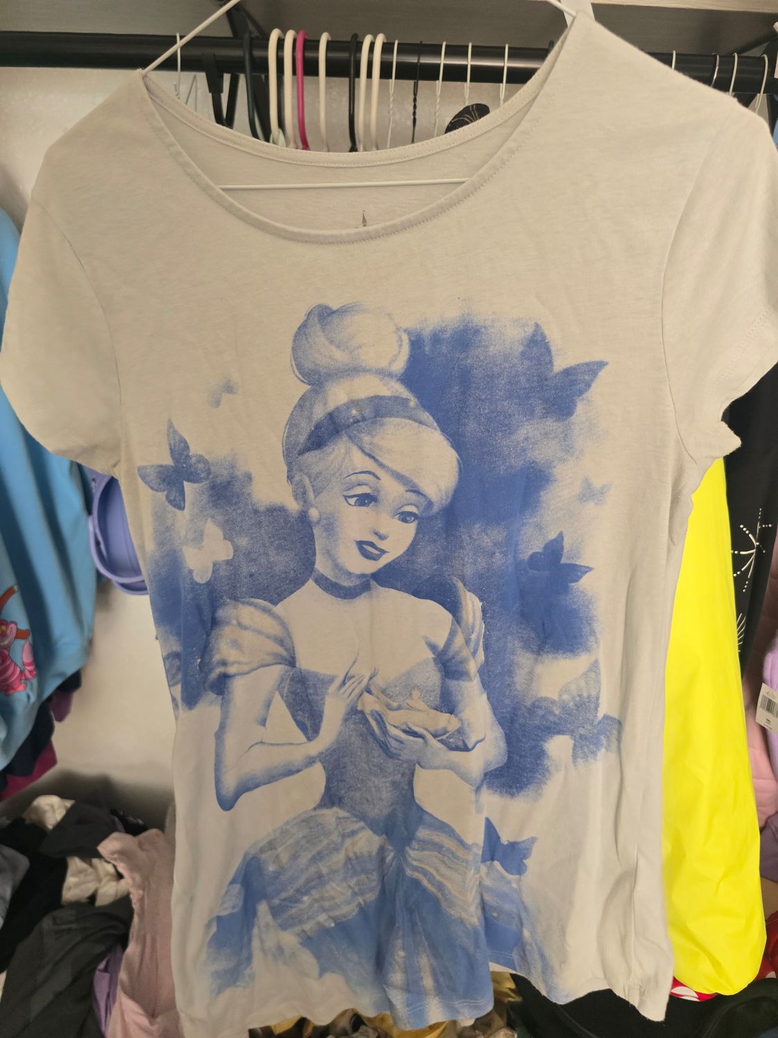 Disney Womans T Shirt Blue Geometric Small Cotton Blend Cinderella Short Sleeve