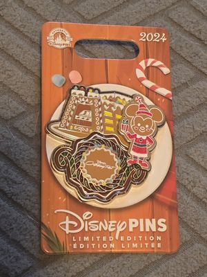 2024 Disney Parks Gingerbread Resort Contemporary Minnie Mouse Pin LE 3000