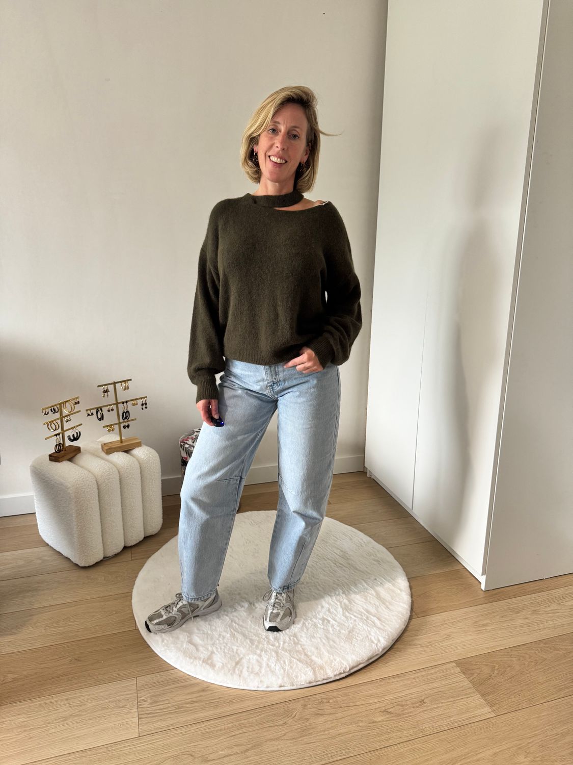 Trui off-shoulder kaki