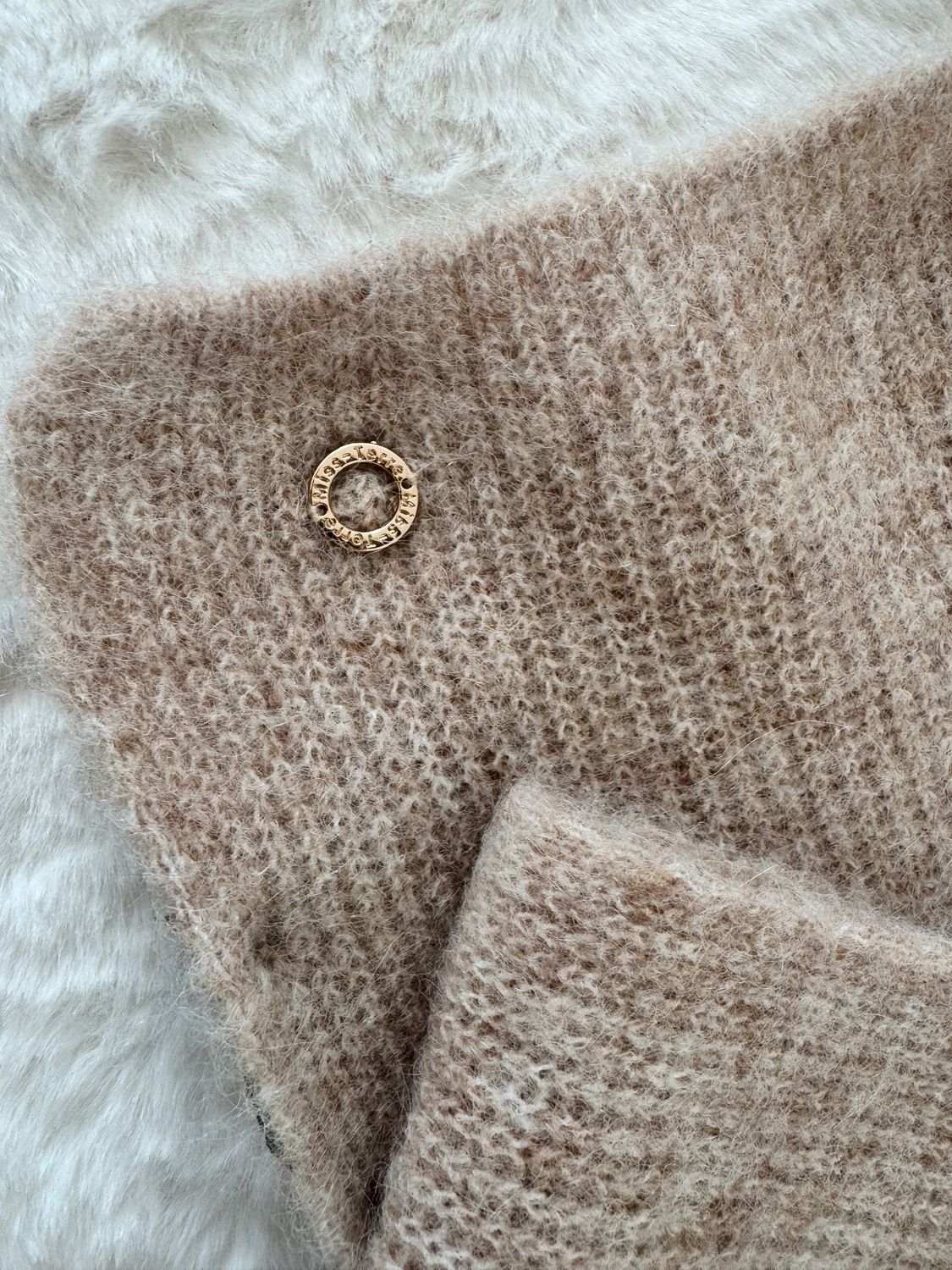Prachtige beige sjaal