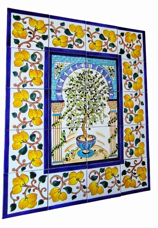 Handbemaltes 20er Fliesenbild Olivenbaum mit Zitronenbordüre, mediterrane Wandkunst für Innenräume, 60x75 cm.
