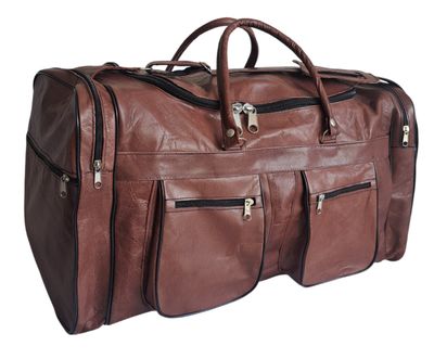 Vue latérale sac de voyage en cuir avec poches zippées pour l'organisation