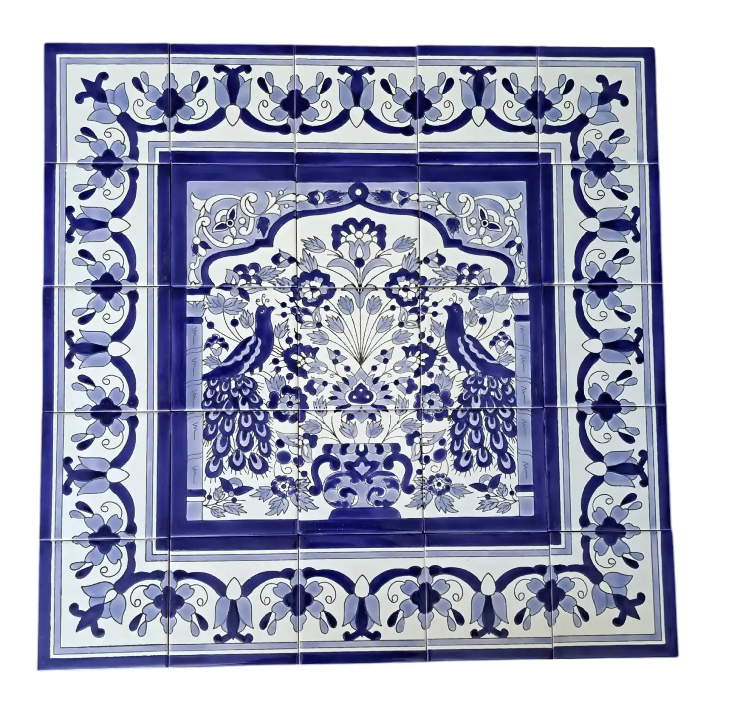 Handbemaltes Fliesenbild Pfau Blau-Weiß, 25 Fliesen im 75x75 cm Format, orientalisches Design für Wanddekoration  