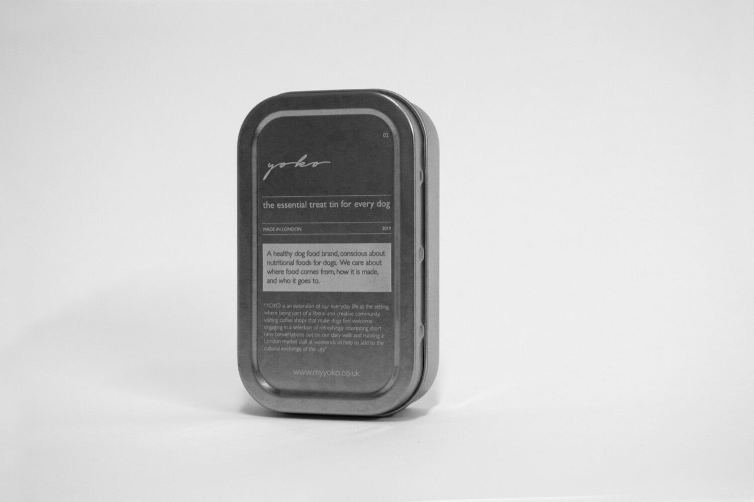 COLLECTABLE | Essential Treat Tin