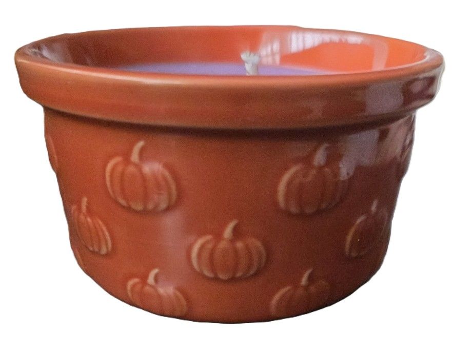 Candle- Pumpkin design on a small vessel