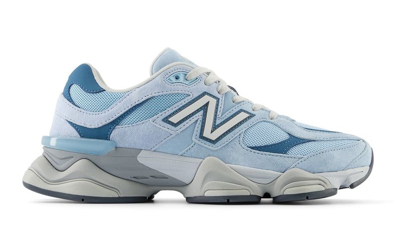 9060 'Chrome Blue'