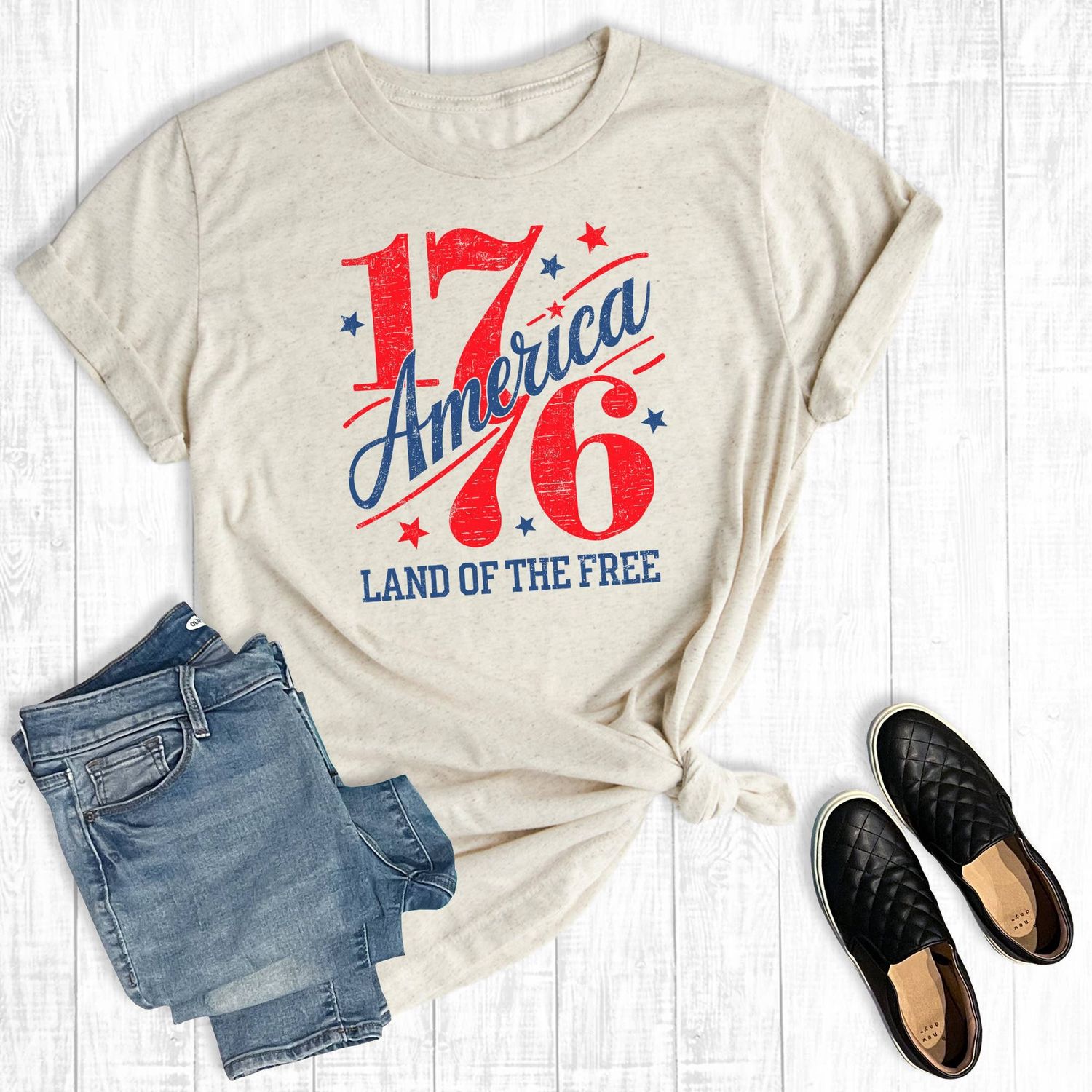 Retro 4th of July 1776 Land of the Free Graphic Tee  : Oat  Short Sleeve, Size: Small