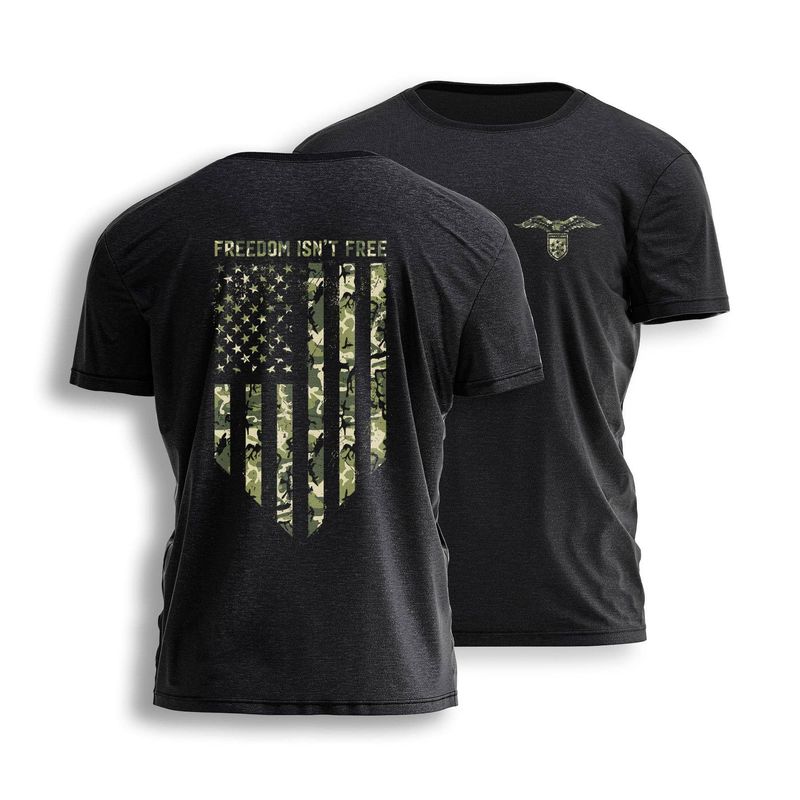 FREEDOM ISN'T FREE CAMO Flag Tee 8804: Black / L