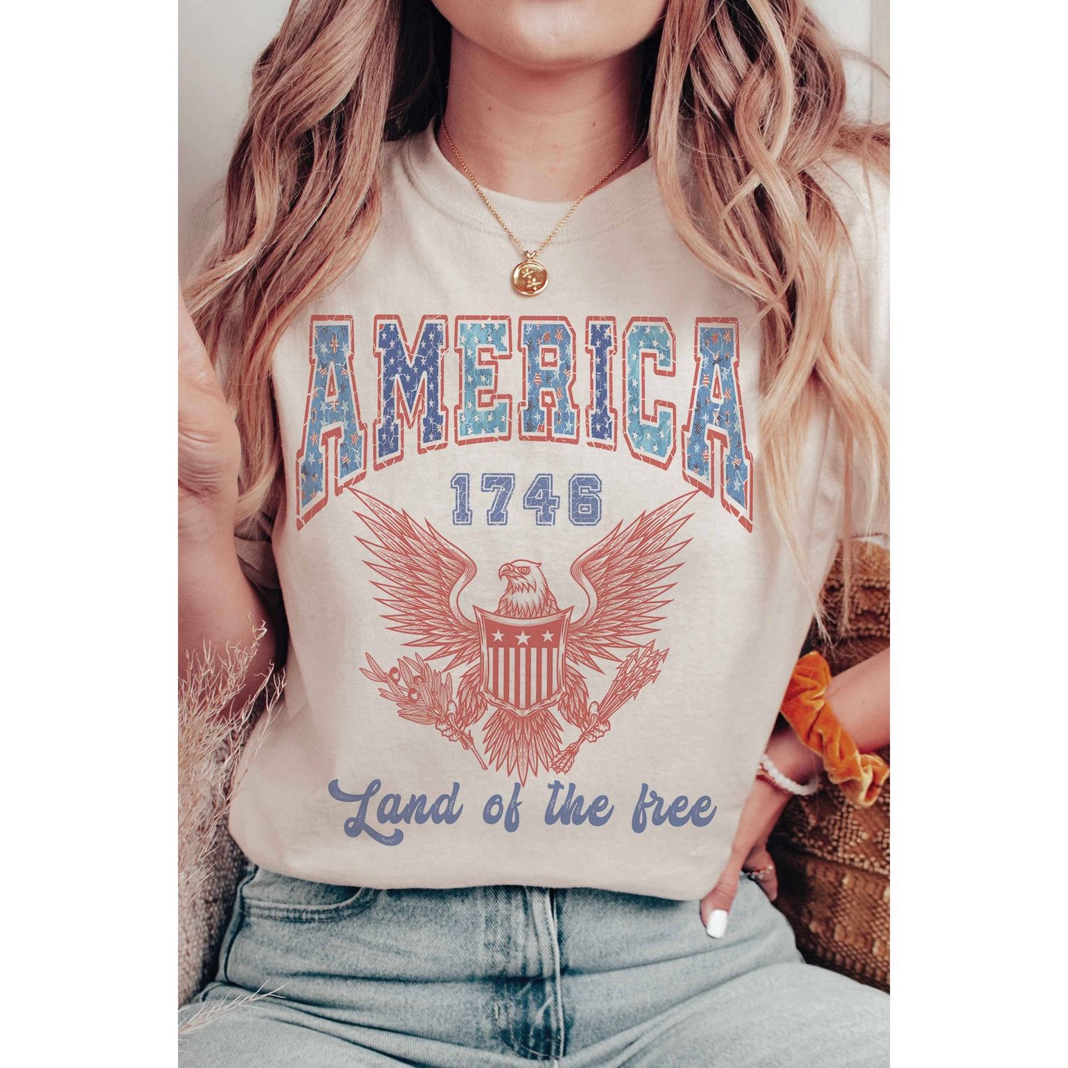 AMERICA 1746 EAGLE LAND OF THE FREE Graphic Tee: IVORY, Size: Small
