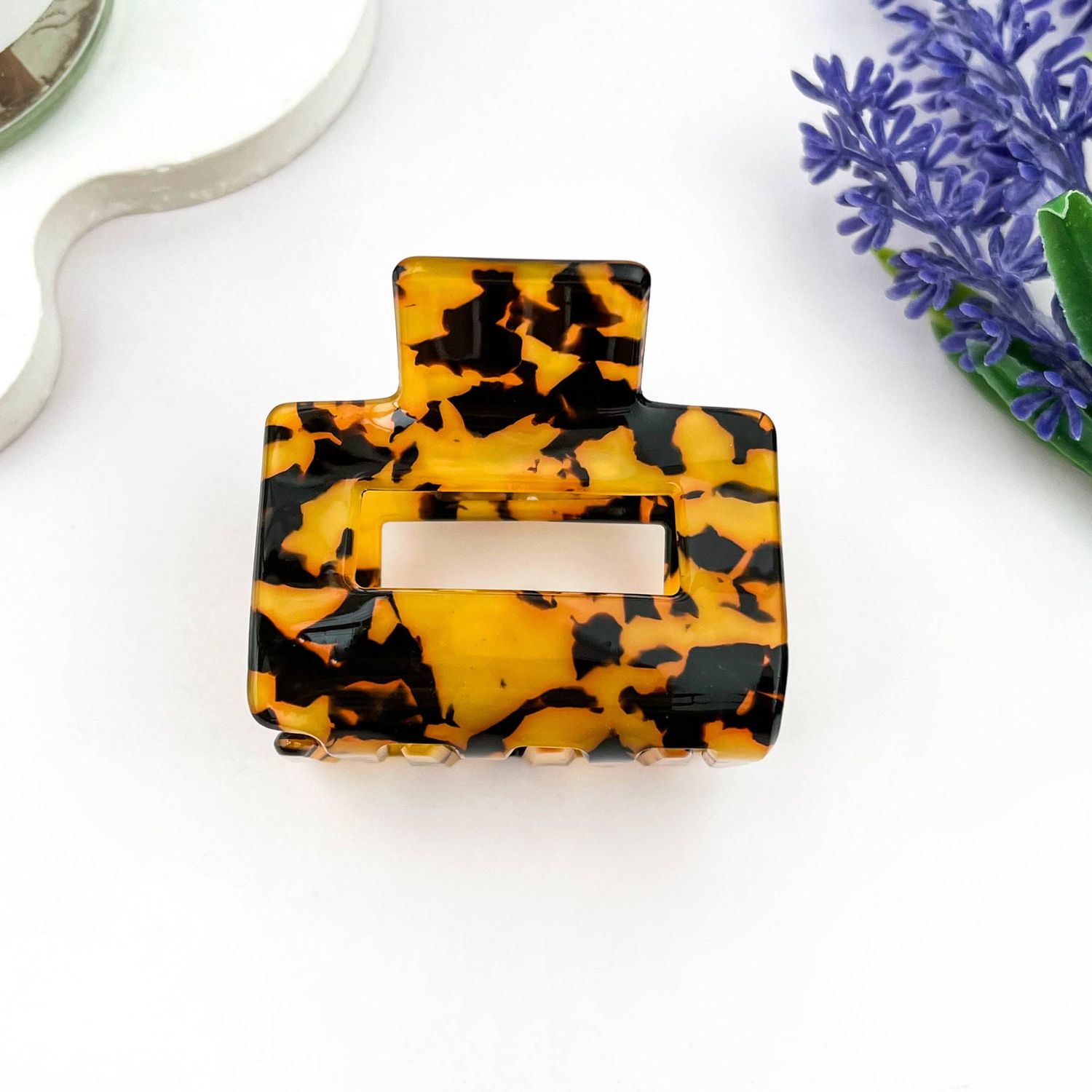 Minimal Hollow Square Simple Modern PVC Hair Claw Clip: DarkTortoiseshell