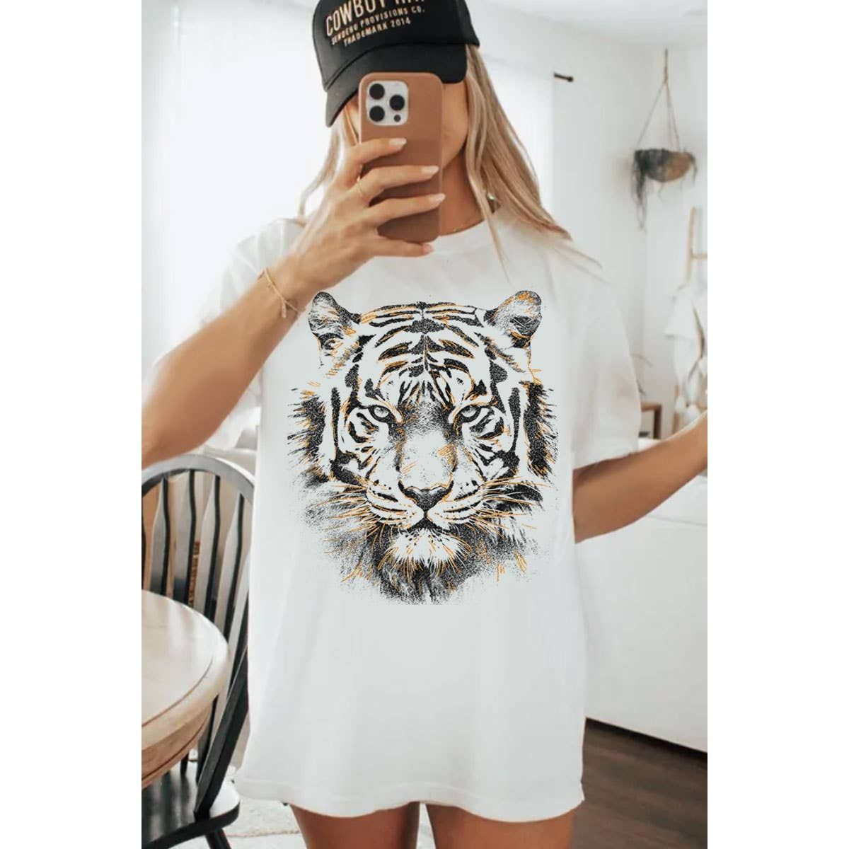 TIGER BIG FACE FOIL OVERSIZED MINERAL GRAPHIC TEE: White, Size: Small