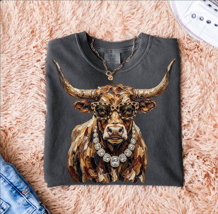 Glam Longhorn Graphic Tee – Leopard Glasses &amp; Rhinestone : Pepper, Size: Small
