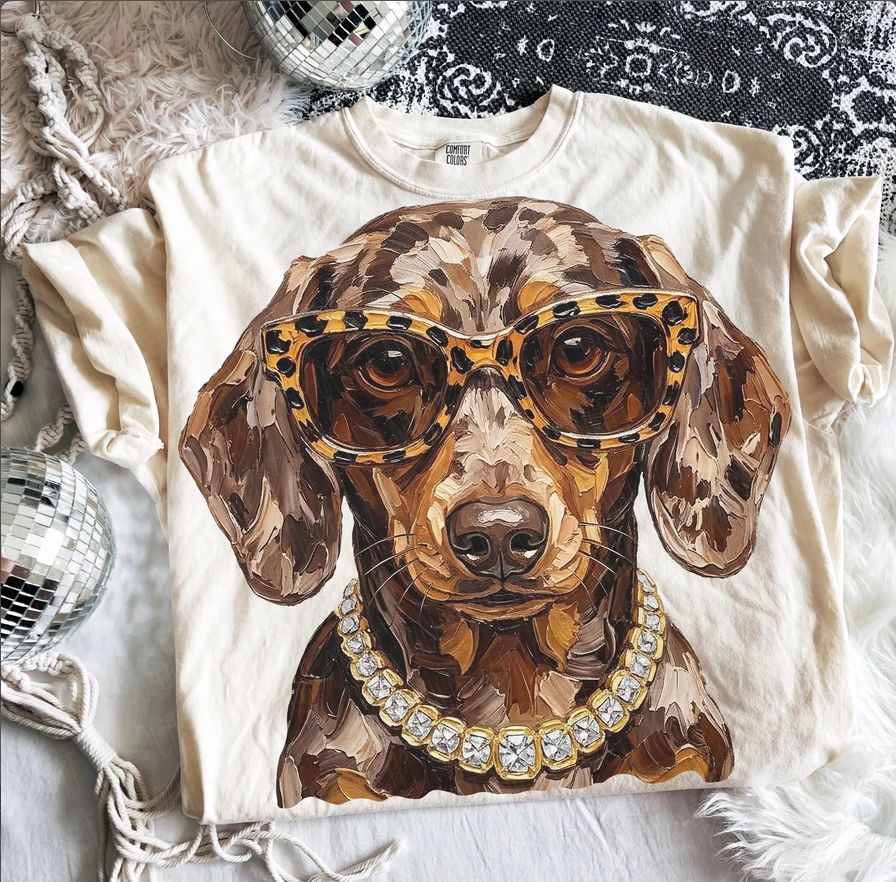 Boujee Dachshund Graphic Tee – Leopard Glasses &amp; Rhinestone : Ivory, Size: Small