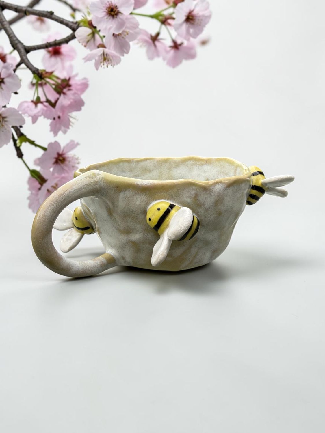 Bee