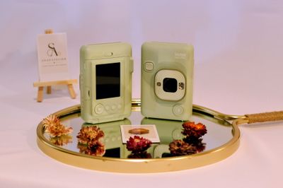Mini Moment - Instax Kamera mieten im Set (ideal für Geburtstage & Feiern)