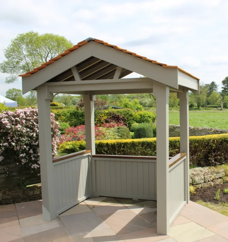 Luxury bbq gazebo 2m x 1.5m