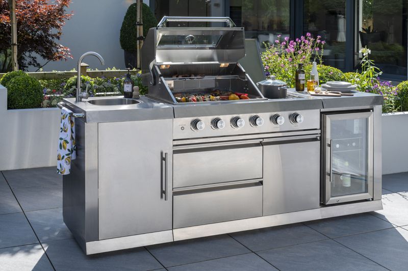 Premium Outdoor kitchen 4 burner