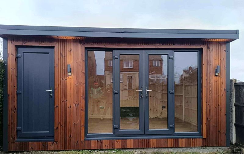 BasePod Garden room storage combo in Thermowood 6mx4m