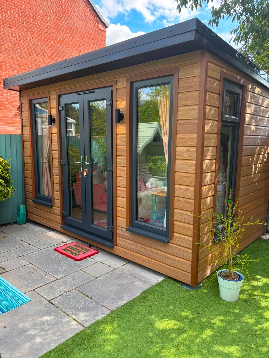 BasePod Garden room in Composite 3.6mx2.4m