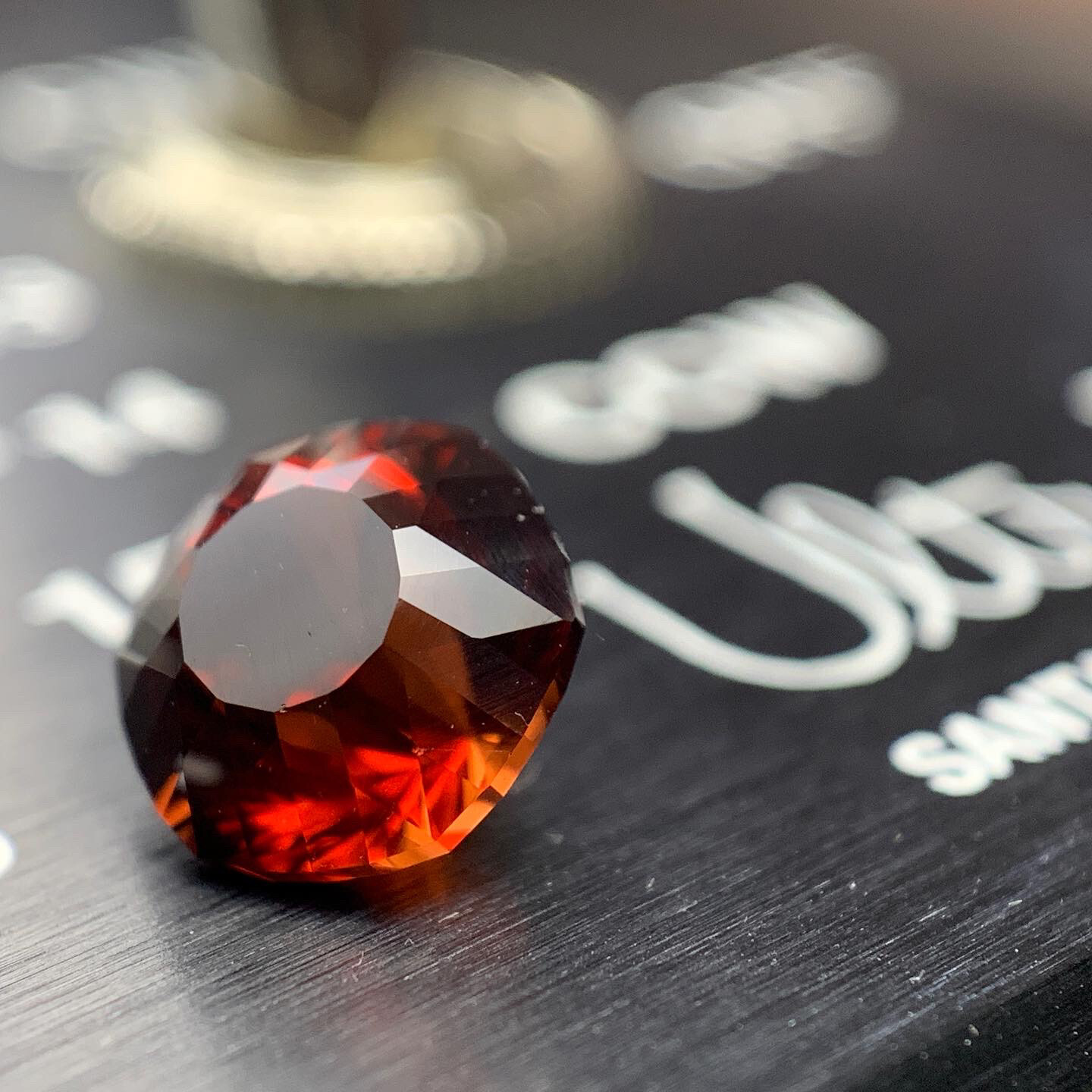 ᴬᵀᵞᴾᴵᶜᴬᴸ MALAYA GARNET 2,70ct