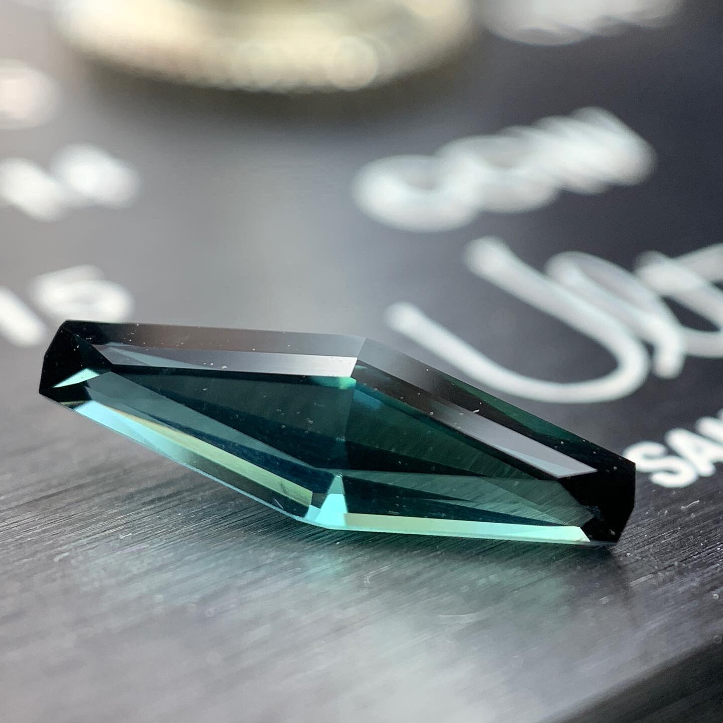 ᴬᵀᵞᴾᴵᶜᴬᴸ BLUE GREEN TOURMALINE 0,95ct
