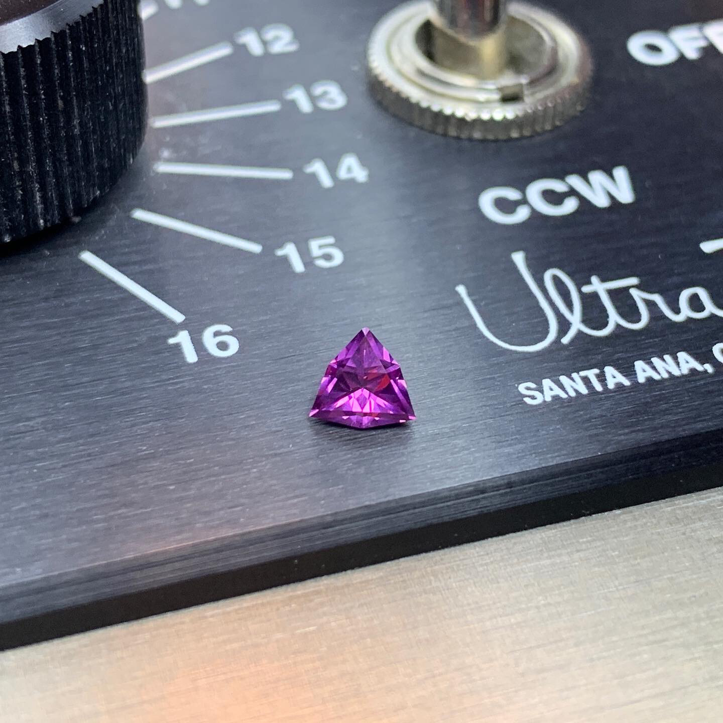 ᴬᵀᵞᴾᴵᶜᴬᴸ RHODOLITE GARNET 0,53ct