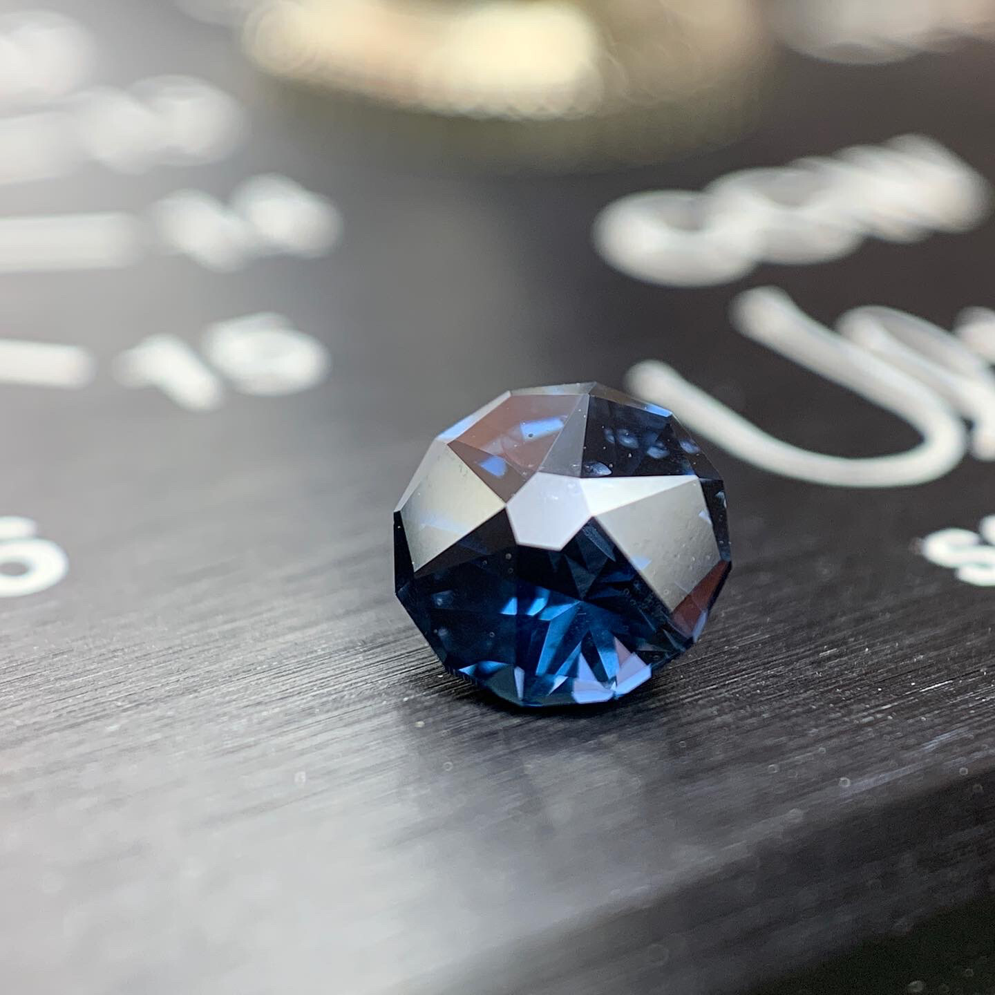 ᴬᵀᵞᴾᴵᶜᴬᴸ BLUE SPINEL 0,71ct