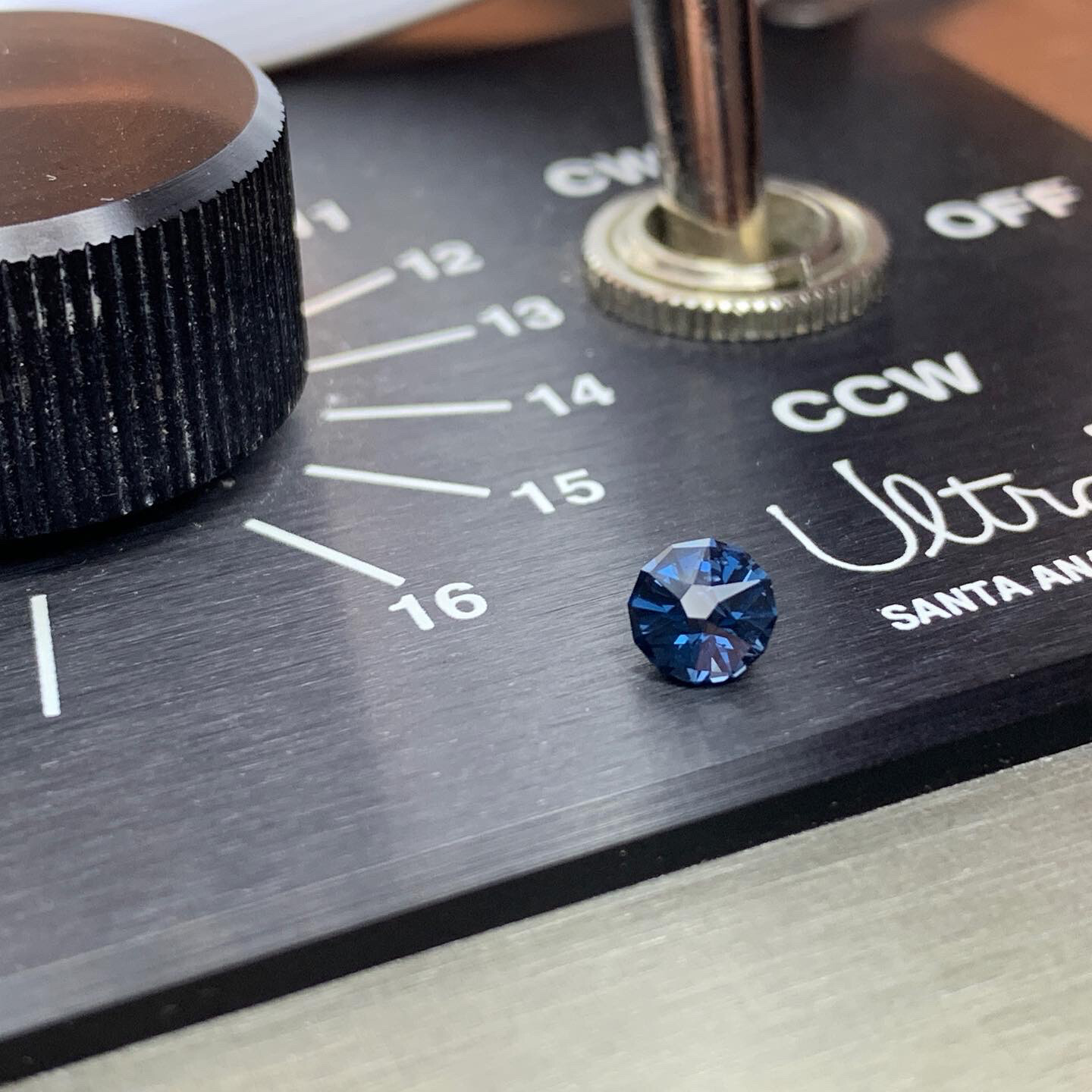 ᴬᵀᵞᴾᴵᶜᴬᴸ BLUE SPINEL 0,71ct