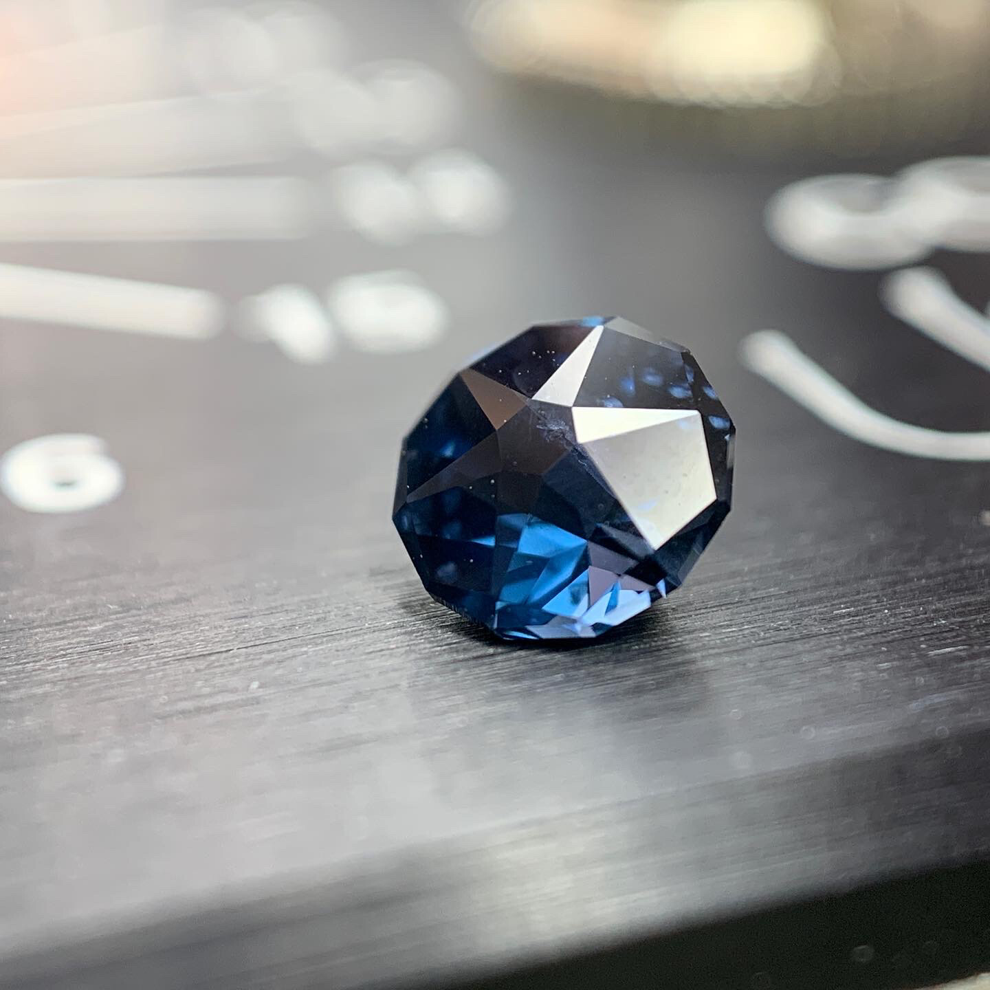 ᴬᵀᵞᴾᴵᶜᴬᴸ BLUE SPINEL 0,71ct