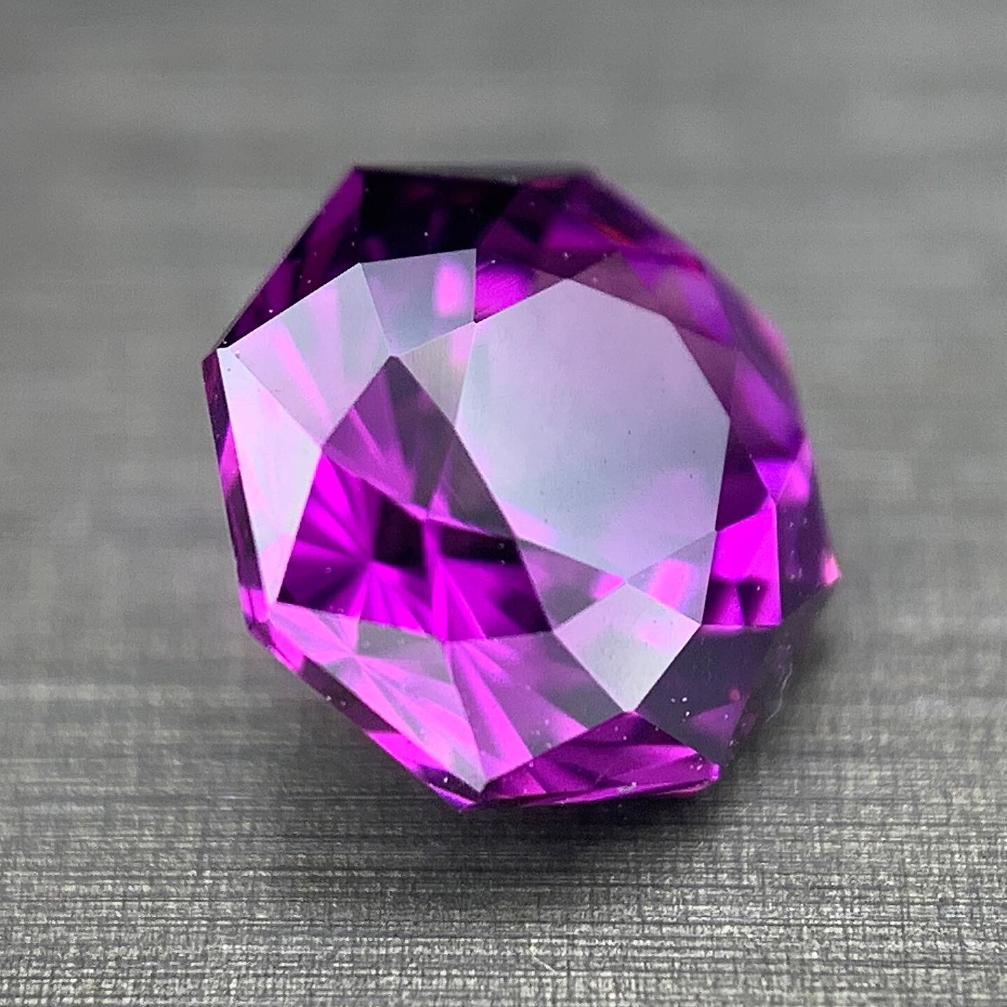 ᴬᵀᵞᴾᴵᶜᴬᴸ GARNET Mozambique 1.13ct