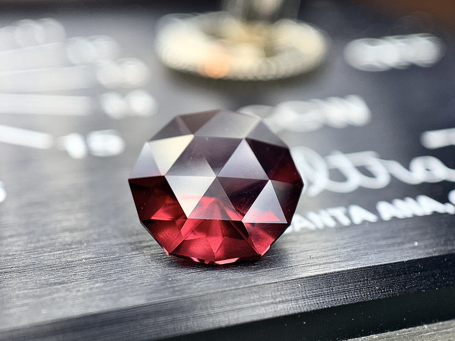 ᴬᵀᵞᴾᴵᶜᴬᴸ UMBALITE GARNET 2,16ct