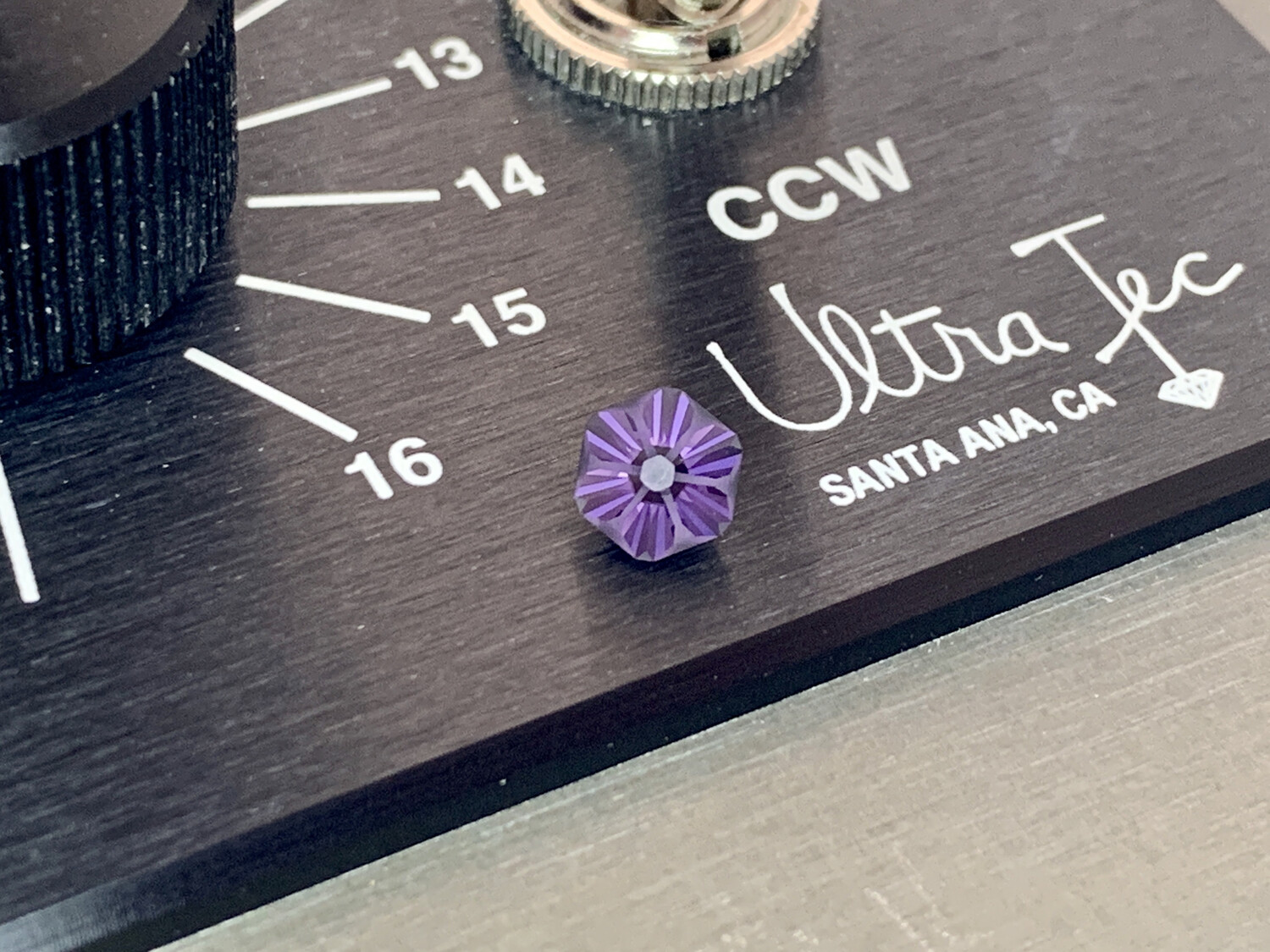 ᴬᵀᵞᴾᴵᶜᴬᴸ PURPLE SPINEL 1,22ct