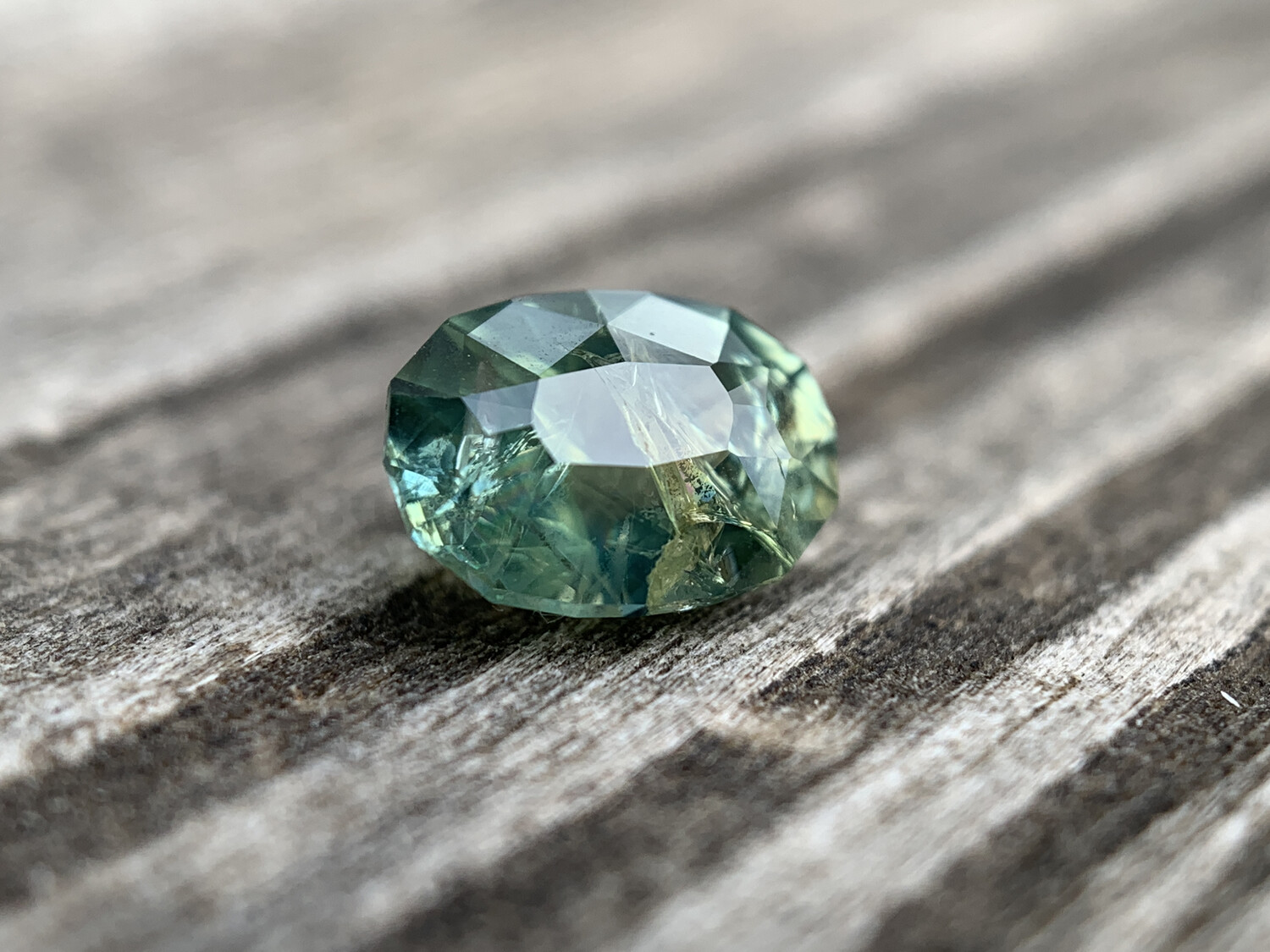 ᴬᵀᵞᴾᴵᶜᴬᴸ AUSTRALIA SAPPHIRE 0,99ct