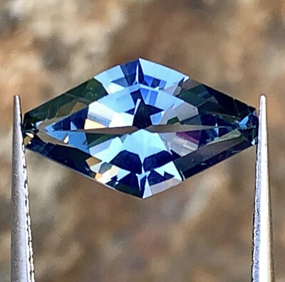 ᴬᵀᵞᴾᴵᶜᴬᴸ COLOR CHANGE SPINEL 1,11ct