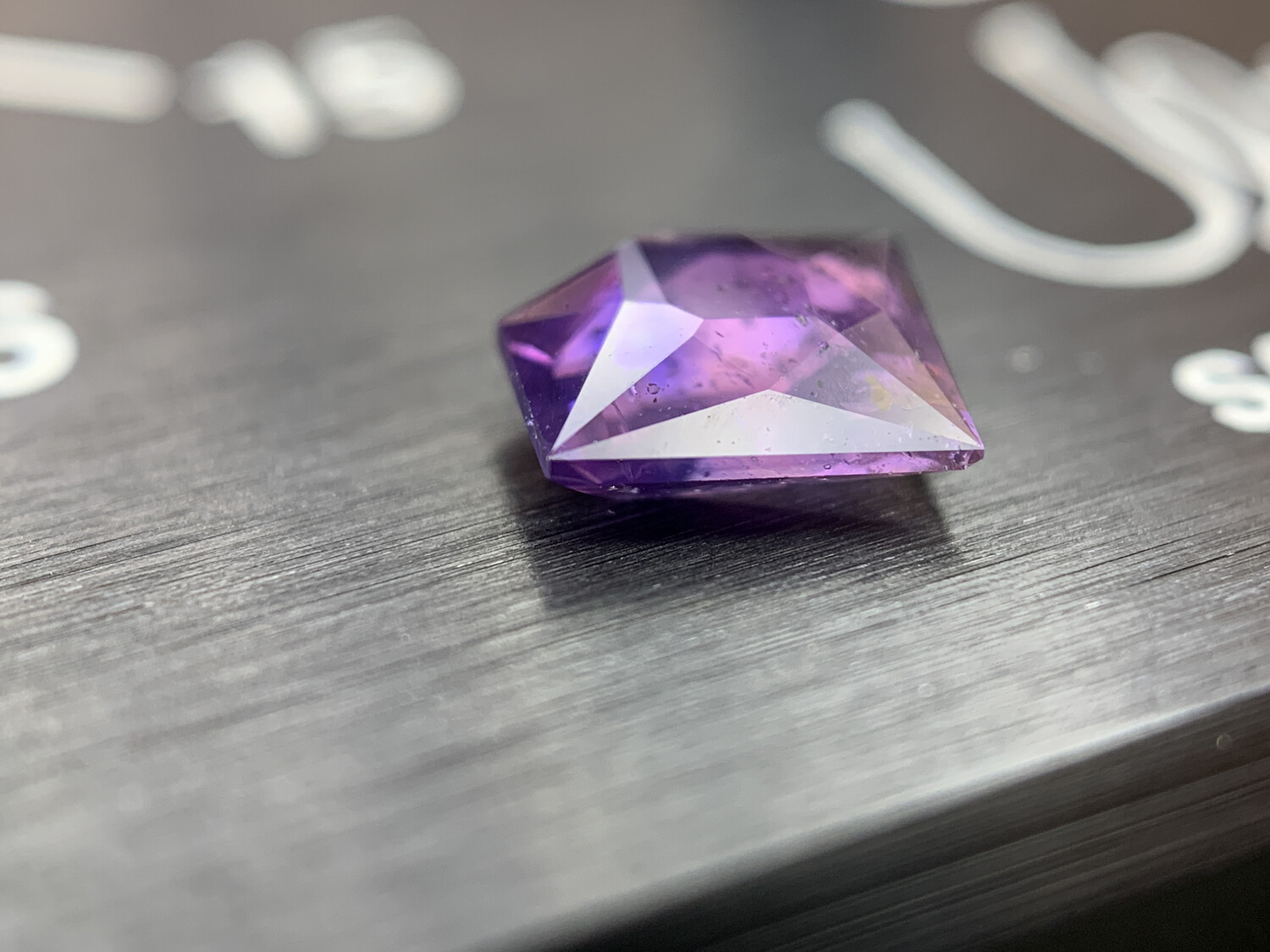 ᴬᵀᵞᴾᴵᶜᴬᴸ PURPLE PINK SAPPHIRE 0,74ct