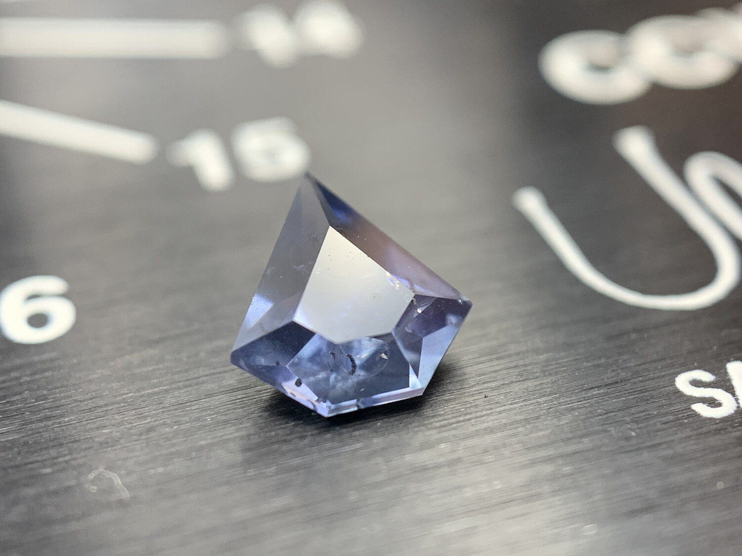 ᴬᵀᵞᴾᴵᶜᴬᴸ BLUE SAPPHIRE 0,63 ct