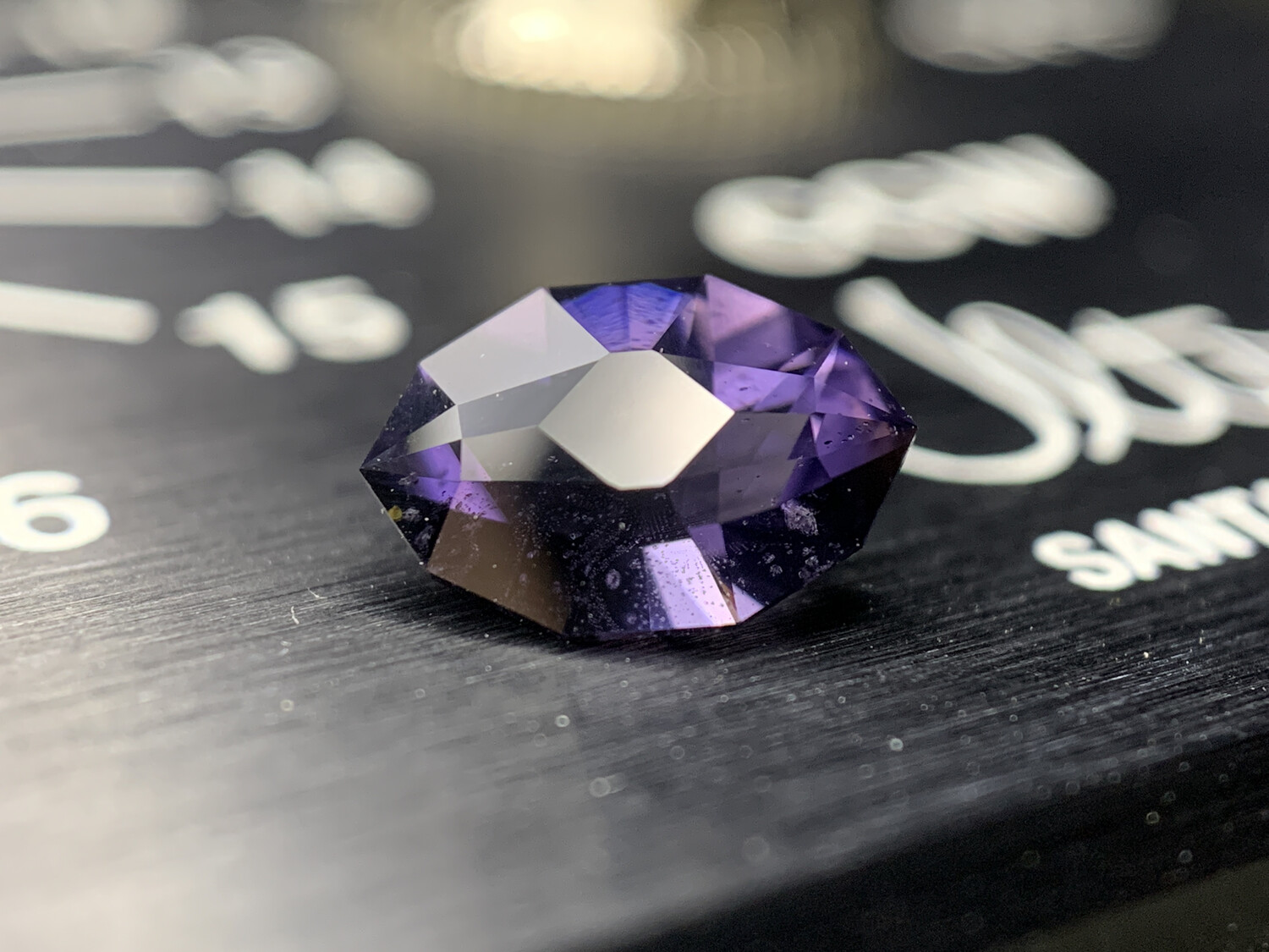 ᴬᵀᵞᴾᴵᶜᴬᴸ PURPLE SPINEL 1,27ct