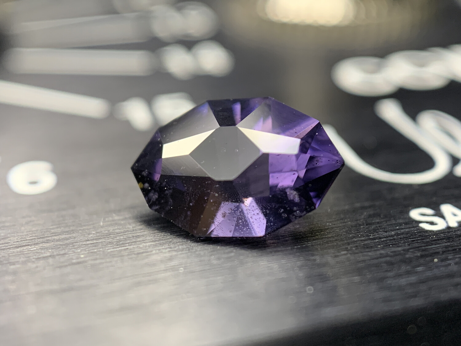 ᴬᵀᵞᴾᴵᶜᴬᴸ PURPLE SPINEL 1,27ct