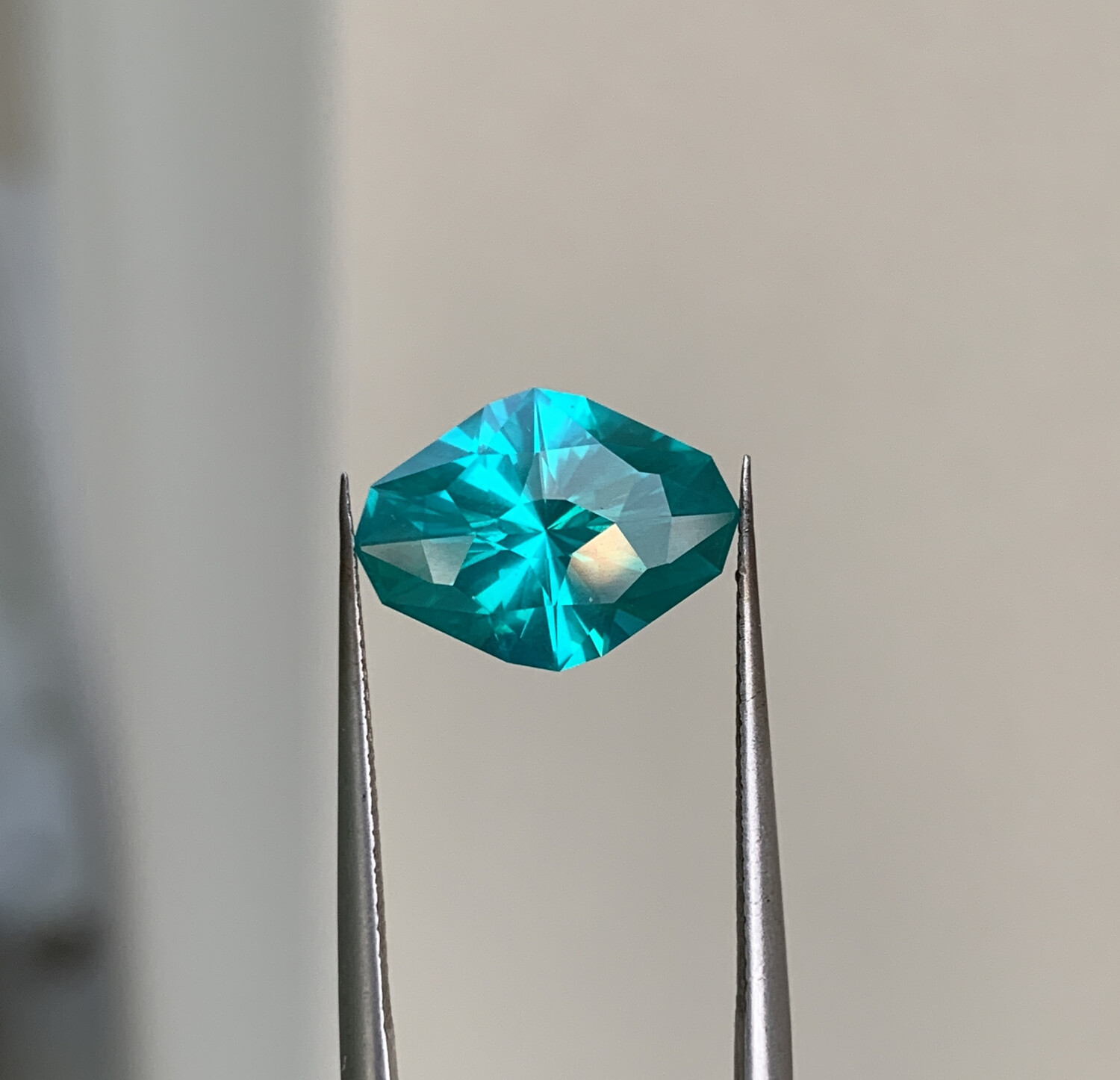 ᴬᵀᵞᴾᴵᶜᴬᴸ NEON BLUE YAG 5,83ct 🌱