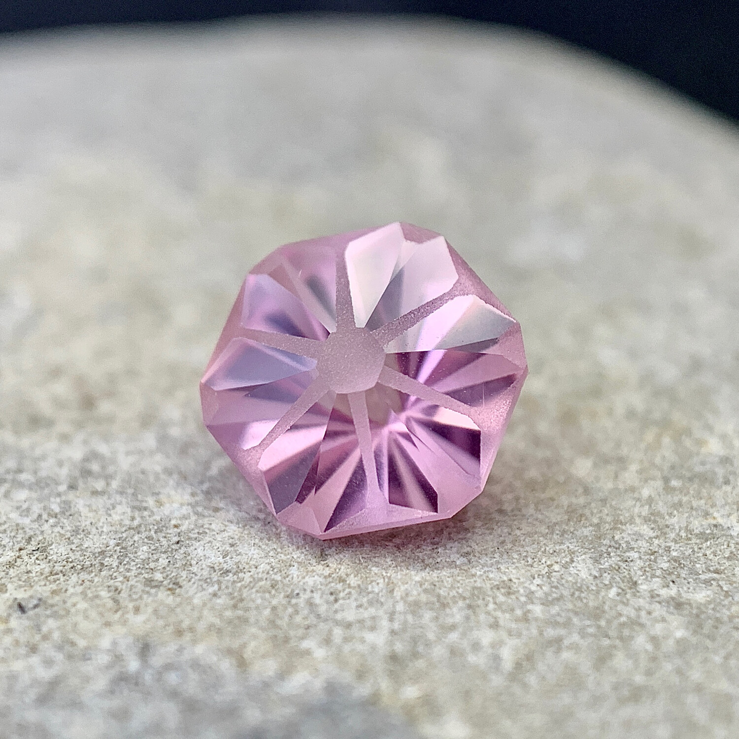 ᴬᵀᵞᴾᴵᶜᴬᴸ PINK SAPPHIRE 2.00ct 🌱