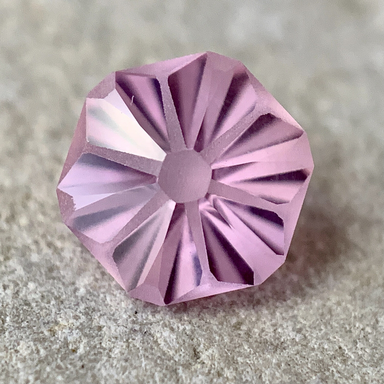 ᴬᵀᵞᴾᴵᶜᴬᴸ PINK SAPPHIRE 2.00ct 🌱